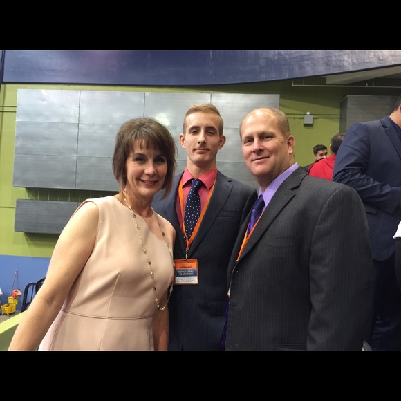 Meet your Posher, Desiree - Picture 1 of 1