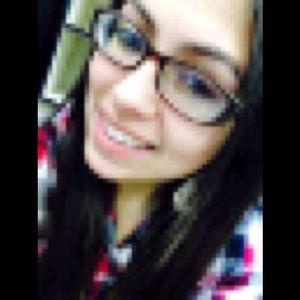 Meet your Posher, Kasey