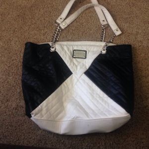 Nine West Purse ; Black and white