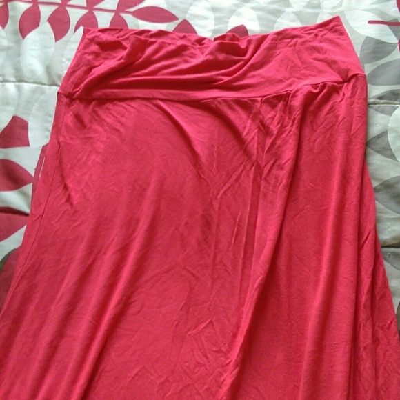 Maxi skirt