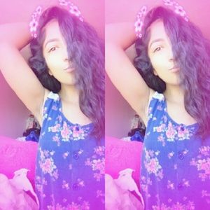 Meet your Posher, Vanessa