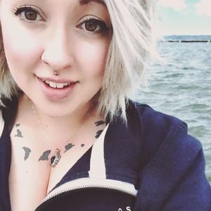 Meet your Posher, Megan