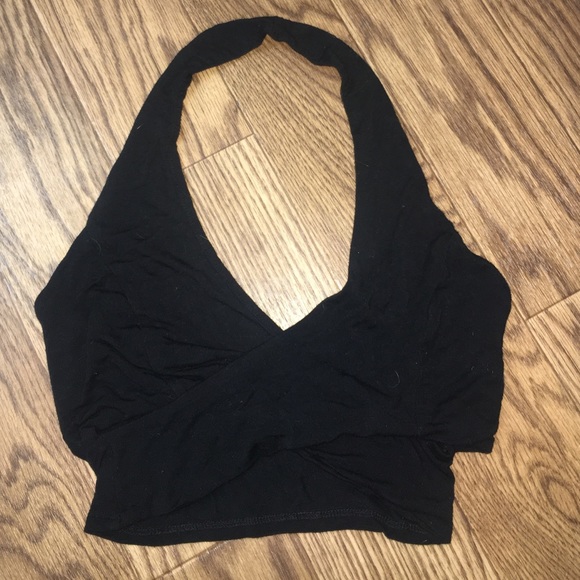 Crop top halter