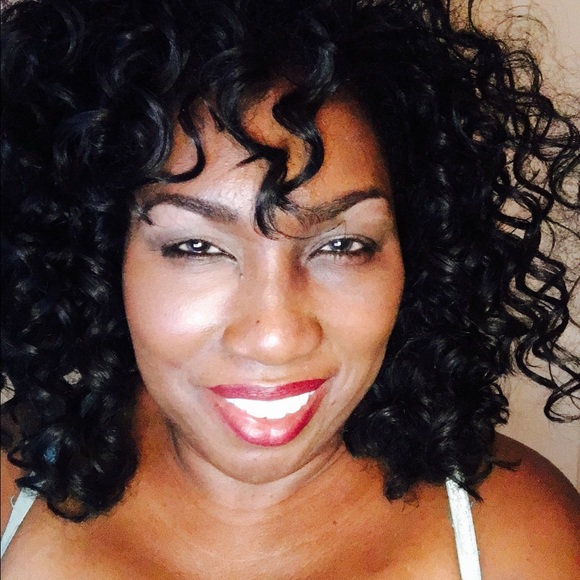 Meet your Posher, Marilyn