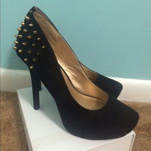 Forever 21 Spiked Pump heels