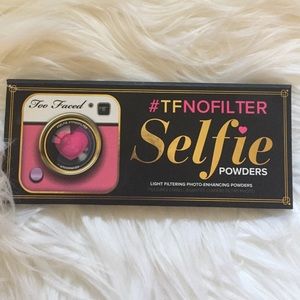 NWT Too Faced #nofilter selfie powder palette