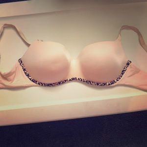 Victoria's Secret bra