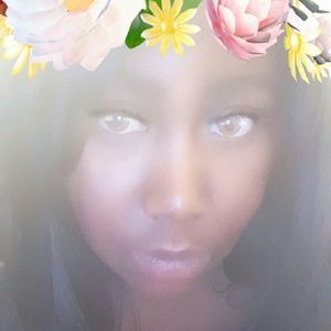 Meet your Posher, Tekia