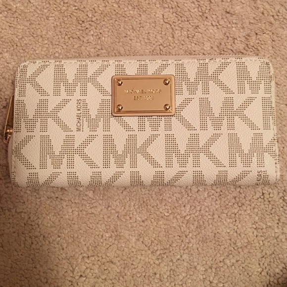 Michael kors wallet - Picture 1 of 3