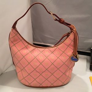 Dooney & Bourke purse