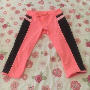 Lululemon crop yogas.