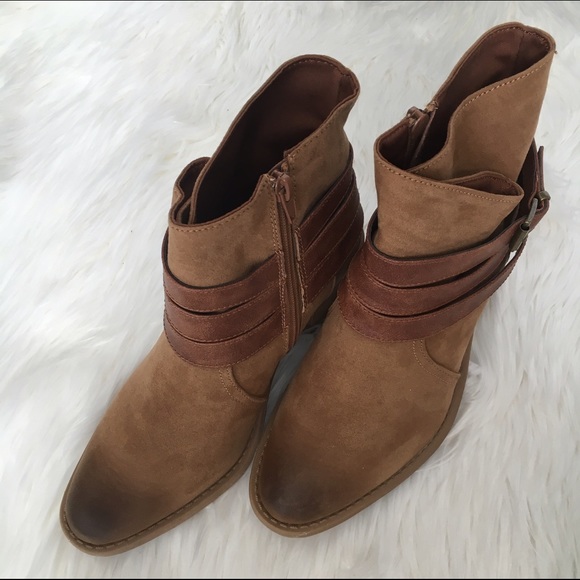 Camel suede western boots - Picture 2 of 3