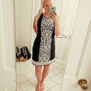 Vineyard vines shift