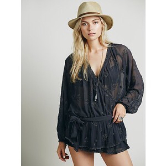 ISO FREE PEOPLE EMBELLISHED WRAP TUNIC