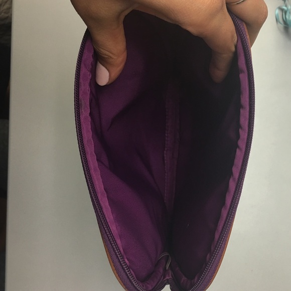 Tory Burch Baja Striped IPad Case - Picture 4 of 4