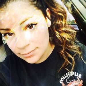 Meet your Posher, Danielle