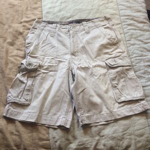 30 men's khaki shorts
