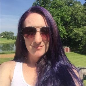 Meet your Posher, Brianne