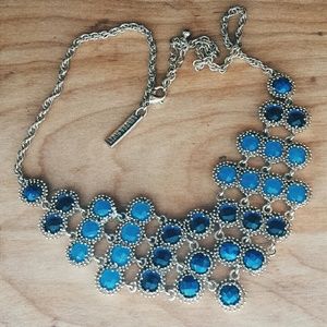 Beautiful blue Kendra Scott necklace!!