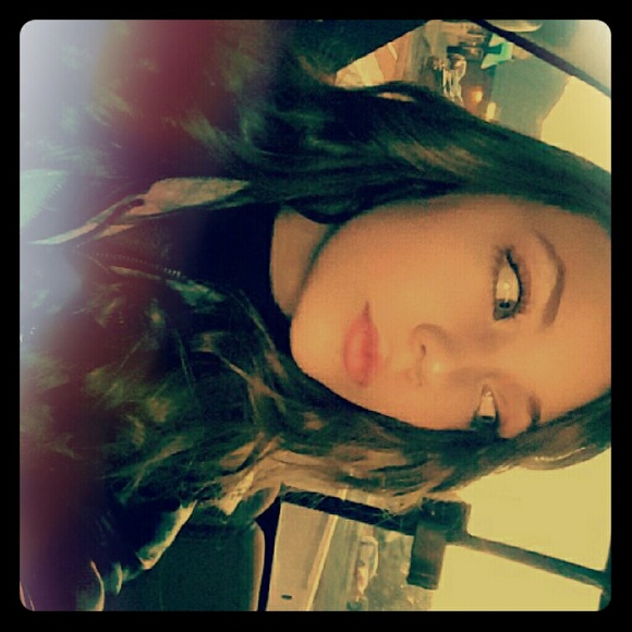 Meet your Posher, Jordan - Picture 1 of 1