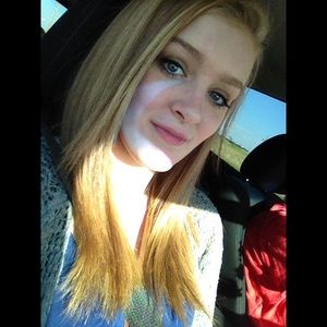 Meet your Posher, Kendra