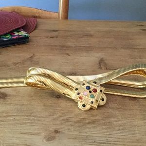 Meet your Posher, Debbie
