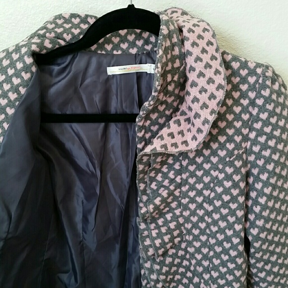 Stylish Long jacket with Ruffle collar - Picture 4 of 4