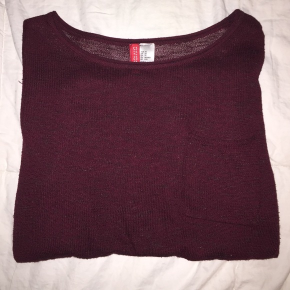 Maroon crew neck sweater!