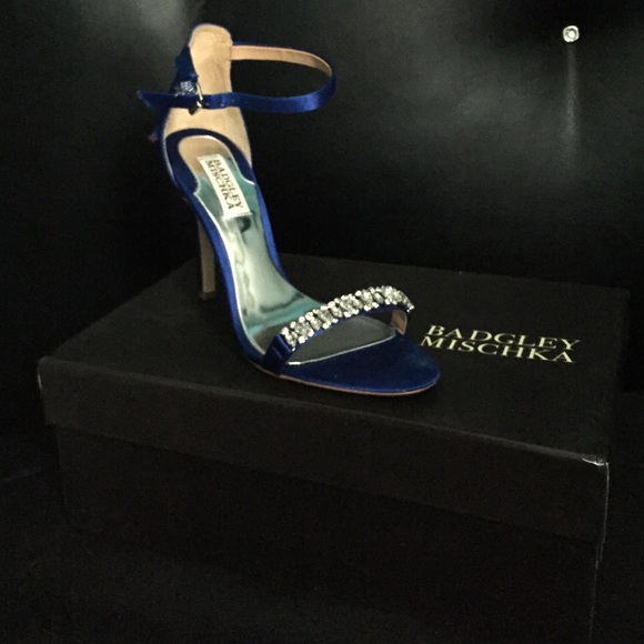 Badgley Mischka Blue Heels