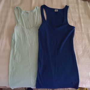 CLEAR OUT VS Pink ribbed tank top bundle in sz S