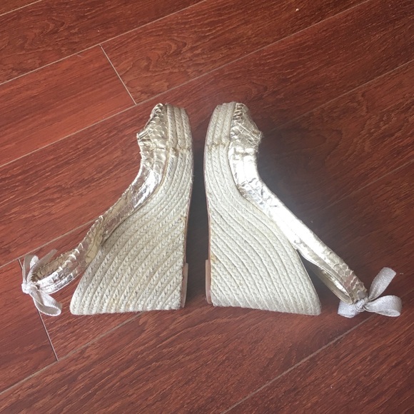 Coach sz 8.5 gold wedges with tie in the back | Mercari Coach sz 8.5 gold wedges with tie in the back