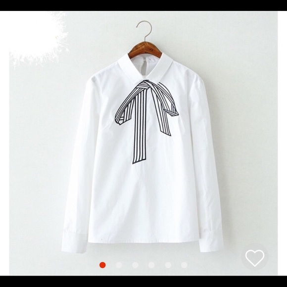 Long sleeve White Shirt w/ Bow
