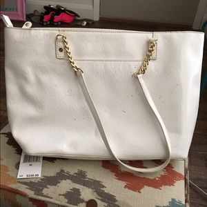 White Michael Kors Tote