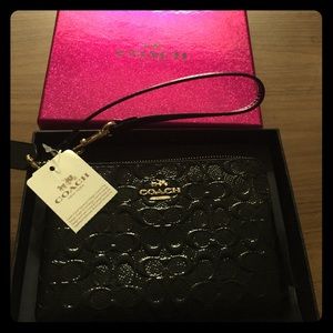 FLASH SALE! New coach purse wristlet