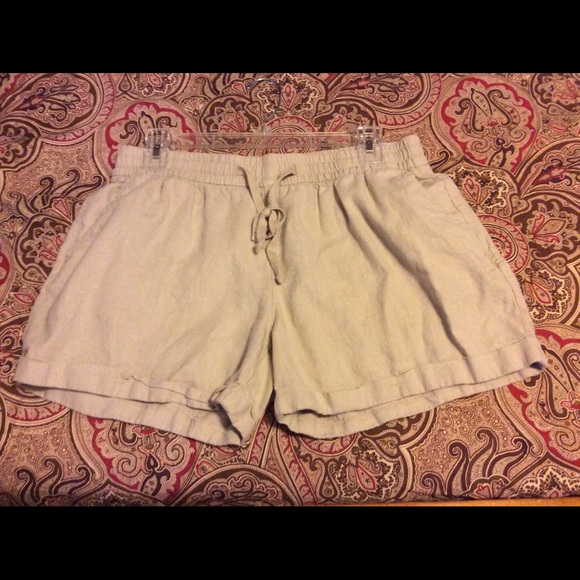 Old Navy Medium Linen Shorts