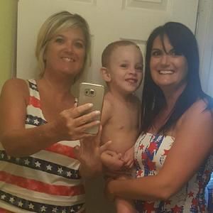 Meet your Posher, Danielle