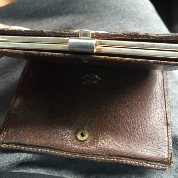 Sold - Picture 3 of 3