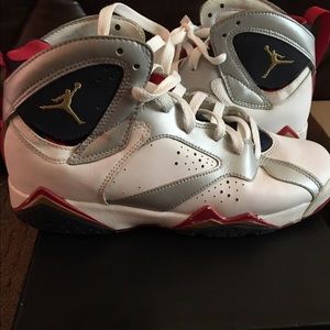 Retro Jordan's (Olympic) size 6.5 Y