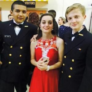 Meet your Posher, Dana