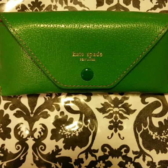 Kate spade sunglasses case