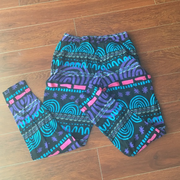 H&M sz 4 tribal fitted sweatpants w/ elastic band - Picture 3 of 3