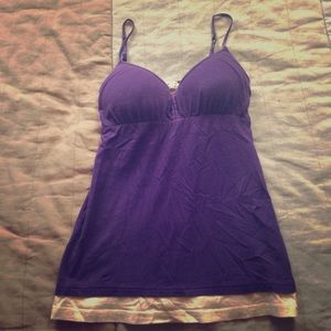 M/L woman's spaghetti strapped shirt