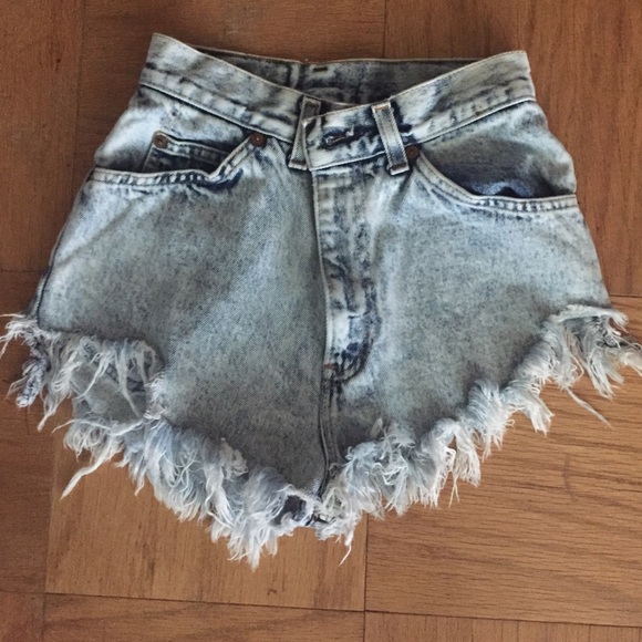 Cut off high waist shorts