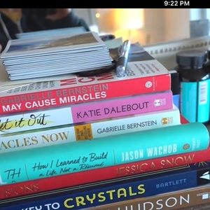 Meet your Posher, Frances