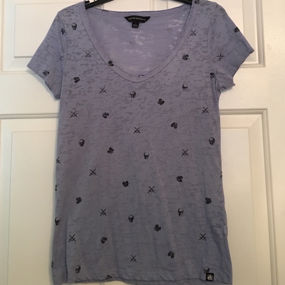 Skulls & Swords Rock & Republic top