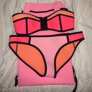 Triangl Lily - Strawberry Kiss Bikini