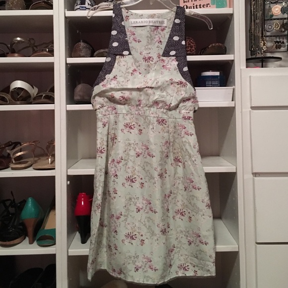 Designer 100% silk floral dress - Picture 2 of 3