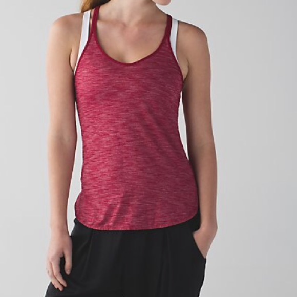 Cranberry lululemon What the Sport Singlet II