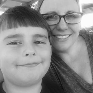 Meet your Posher, Steffany