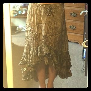 M/L woman's skirt ruffles